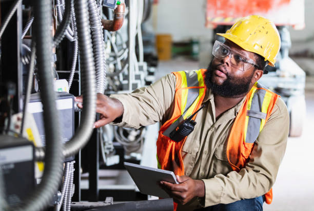 Best Affordable Electrician  in Crump, TN